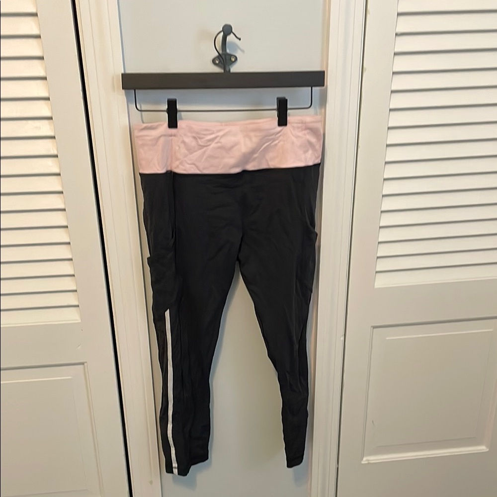 Black and Pink Leggings